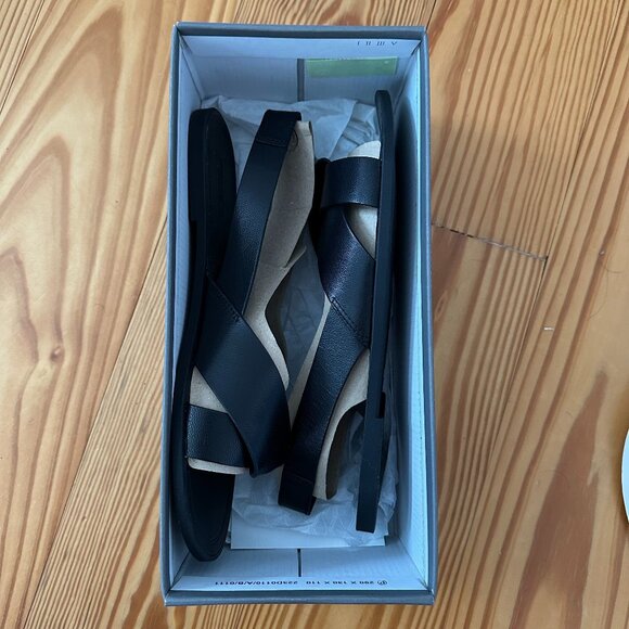 NWT Vagabond Tia 2.0 Flat Sandals, Black Leather, SEE NOTES ABOUT SIZING - Picture 4 of 4